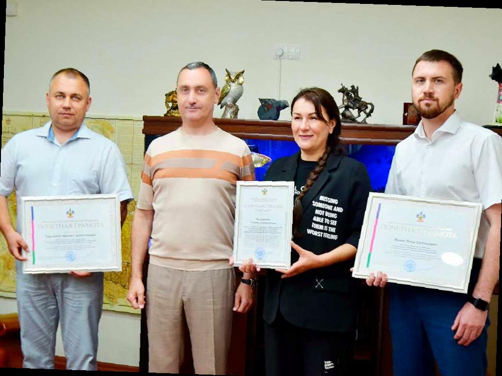 Лучшие специалисты Сочи получили награды за свой труд