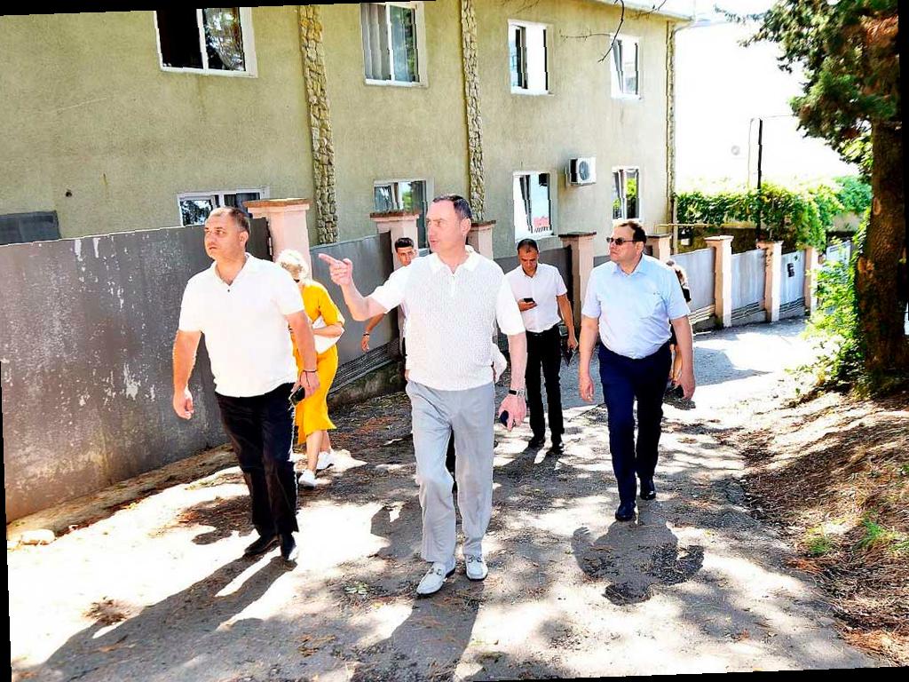 В Ряжском переулке в Сочи начнут реконструкцию дороги