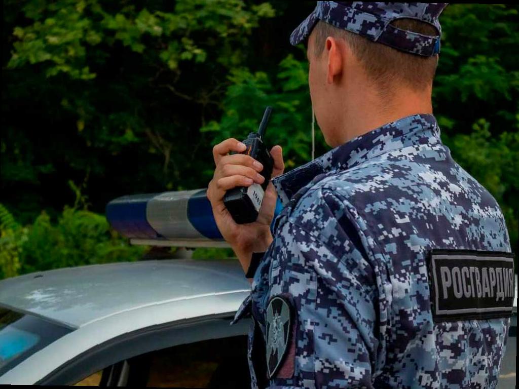 В Сочи задержаны мужчина из города и двое гостей из Татарстана