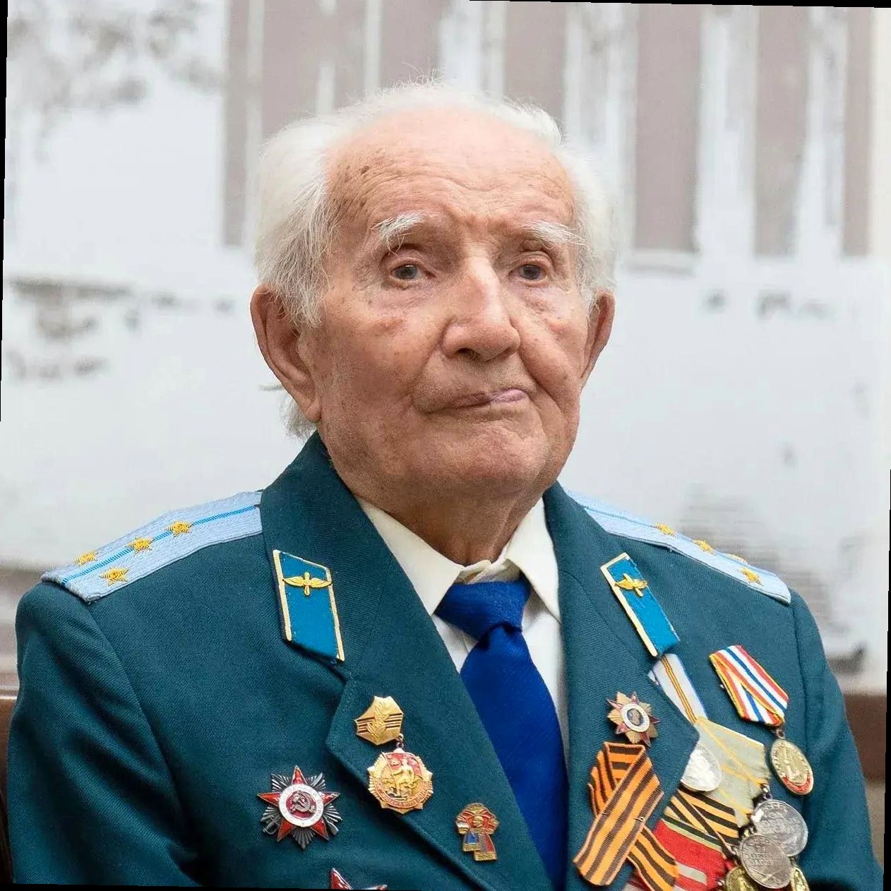 Сегодня свой 100-летний юбилей отмечает почётный житель Сочи и ветеран
