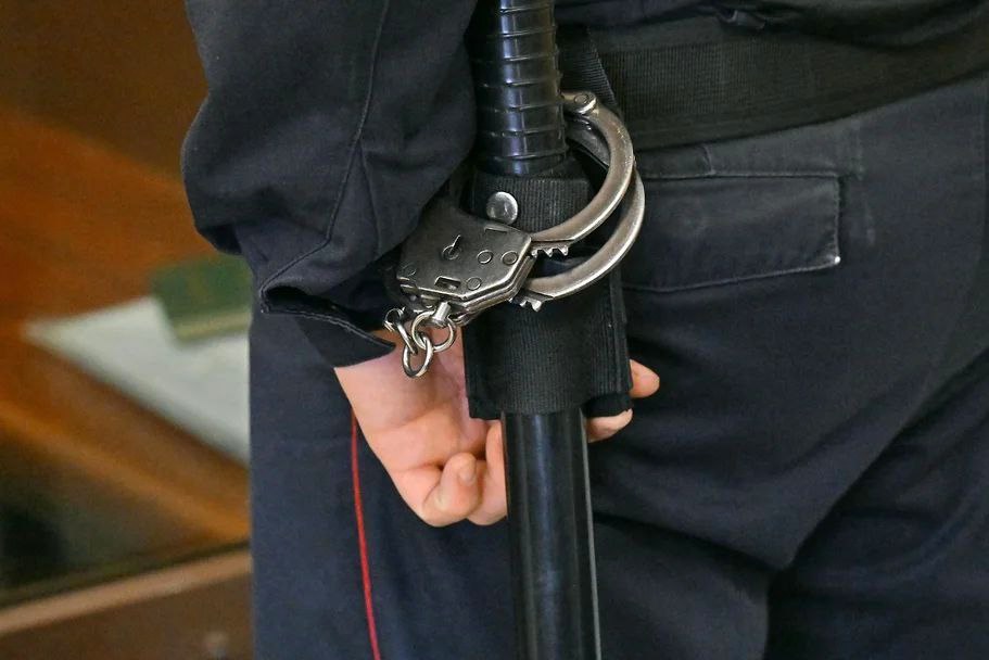 МВД: 13 человек обвиняются в хищении более 8 млрд рублей при строитель