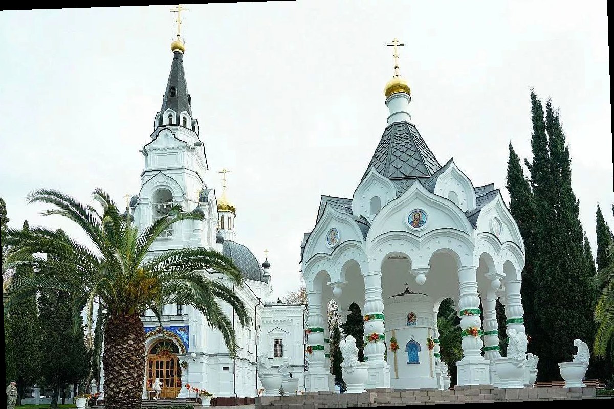 Главный храм Сочи — собор Михаила Архангела передан в федеральную собс