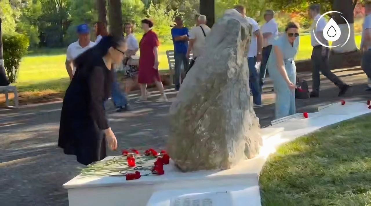 Сотрудники Водоканала Сочи почтили память погибших в войне