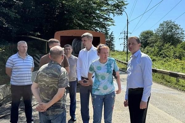Работы по ликвидации последствий оползней в Уч-Дере продолжаются