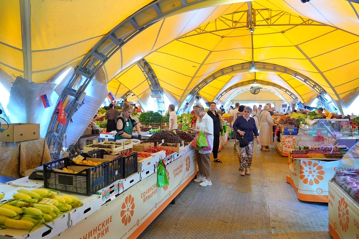 Жители Сочи выступают за сохранение городской ярмарки в микрорайоне Ареда