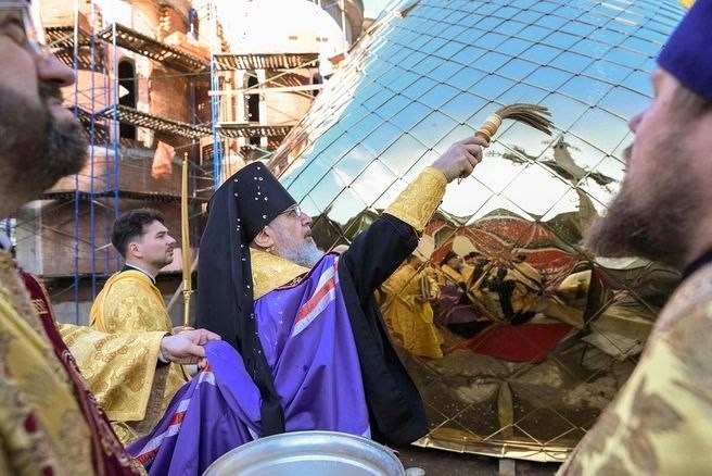 Новый храм Рождества Христова строят в этнопарке «Моя Россия» в Сочи